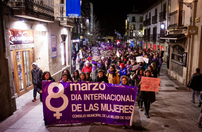 Manifestación del 8M Día Internacional de las Mujeres. MARIO TEJEDOR (32)