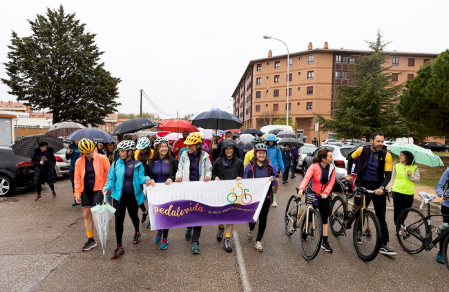 Salida de Pedalovida, marcha hasta el Hospital Universitario de Burgos