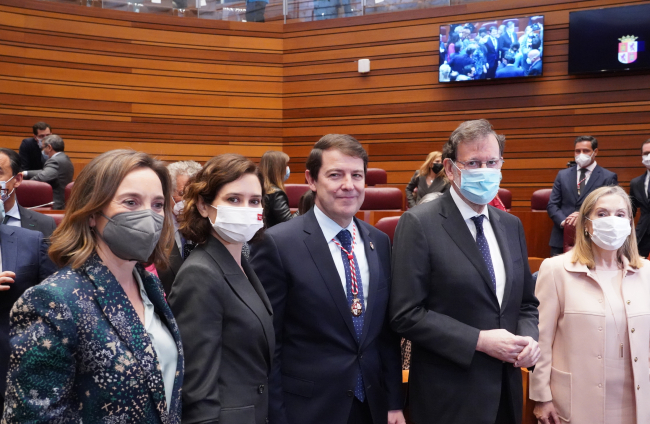 Gamarra, Ayuso, Mañueco y Rajoy.