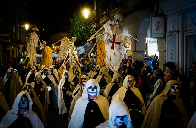 Desfile del Festival de las ánimas. MARIO TEJEDOR (22)