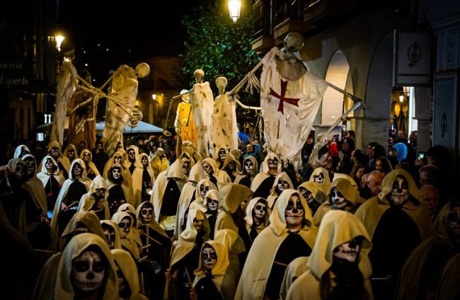 Desfile del Festival de las ánimas. MARIO TEJEDOR (16)