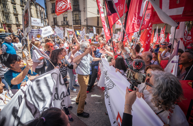 Enfrentamiento entre trabajadores el Primero de Mayo.-GONZALO MONTESEGURO