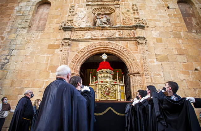 Procesión General de la Cofradía del Santo Entierro de Cristo - MARIO TEJEDOR (78)