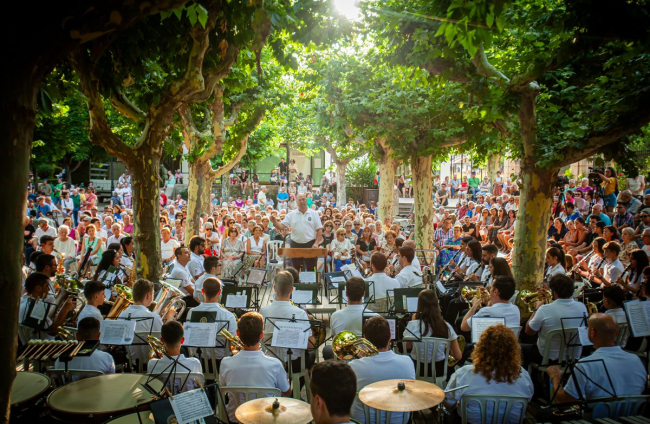 La Banda Municipal de Música de Soria actúa en La dehesa