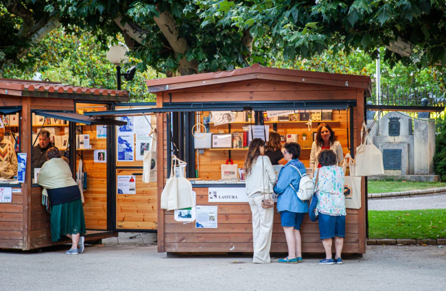 Expoesía encara su recta final con una noche de poesía en plena libertad
