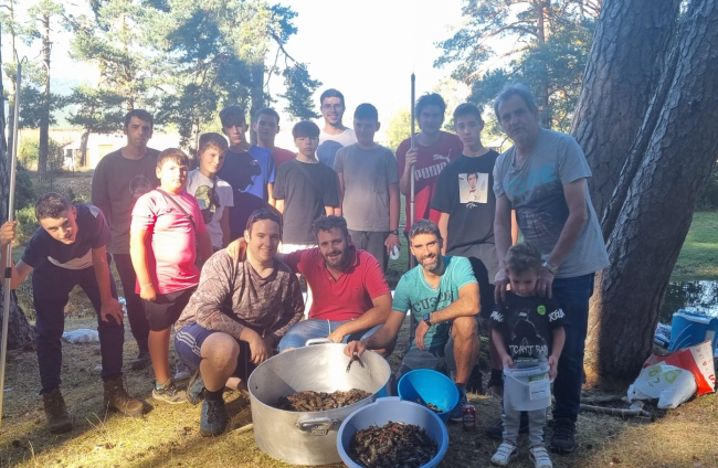 Duruelo de la Sierra celebró su primer Cangrejo Fest.