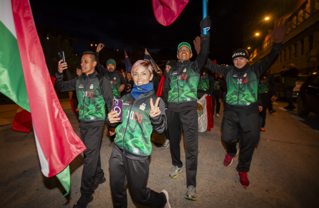 Desfile inaugural del campeonato