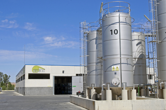 Instalaciones de Distiller en Ólvega, para las cuales se solicitó un incremento en el volumen de residuos tratados. MARIO TEJEDOR
