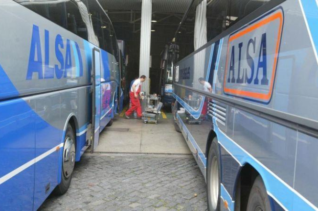 Autobuses de a de flota de Alsa.-HDS