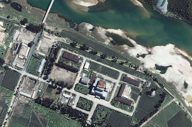 Imagen aérea de un complejo nuclear en Corea del Norte.-REUTERS