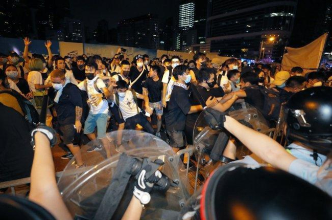 Protestas en Hong Kong en contra de la ley de extradición china.-AP