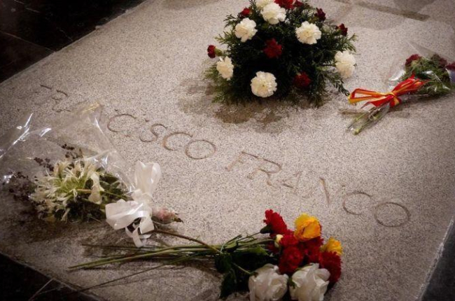 Tumba de Franco en el Valle de los Caídos.-JOSE LUIS ROCA