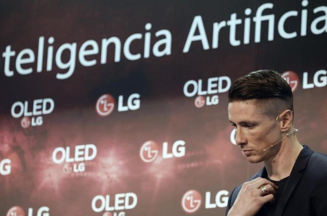 Fernando Torres, en un acto publicitario este lunes.-/ EFE / LIZON