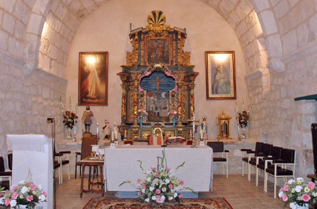 Iglesia de San Bartolomé, con cierto sabor románico, tras su restauración en 2014.-JUAN CARLOS CERVERO VADILLO