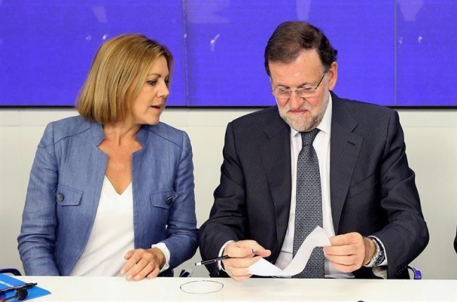 María Dolores de Cospedal y Mariano Rajoy-EFE / ARCHIVO