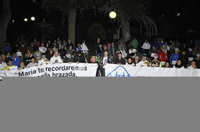El Memorial María García tuvo su punto culminante con una manifestación por el respeto al ciclista. / Diego Mayor-