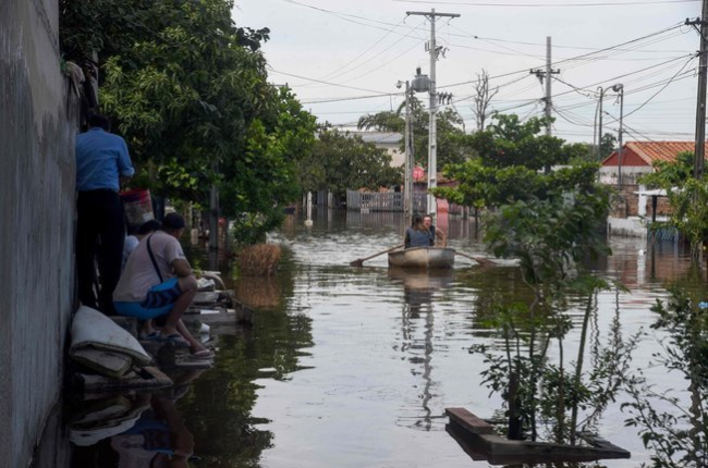 Las fuertes lluvias provocan inundaciones en Paraguay.-AFP