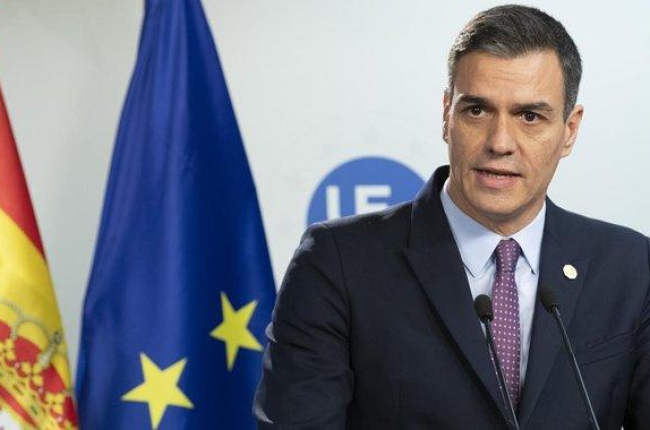 Pedro Sánchez, este viernes en una rueda de prensa en Bruselas tras el Consejo Europeo.-ZUCCHI ENZO / DPA