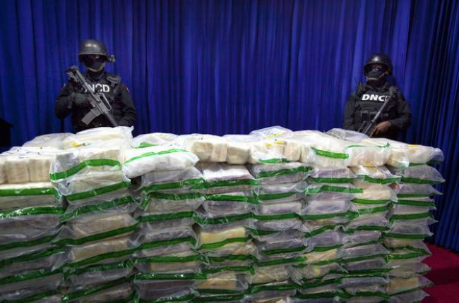 En enero del 2014 se incautó una tonelada de cocaína en Santo Domingo, que iba con destino a Barcelona.-Foto: ORLANDO BARRÍA