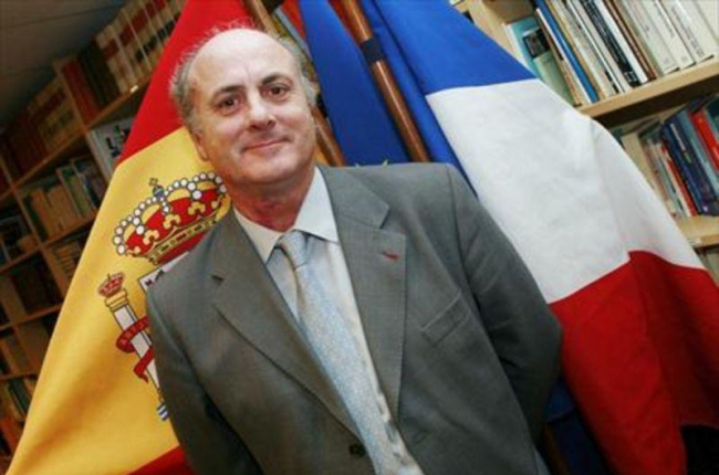 Manuel García Castellón, cuando era juez de enlace con Francia.-DANIEL MORDZINSKI