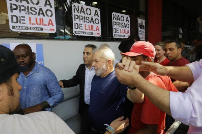 Lula en la sede del sindicato metalúrgico.-AP / NELSON ANTOINE