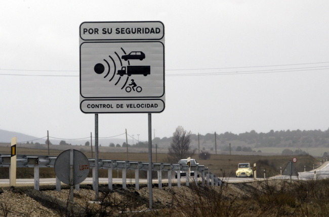 Señalización de radar en Villarciervos. HDS