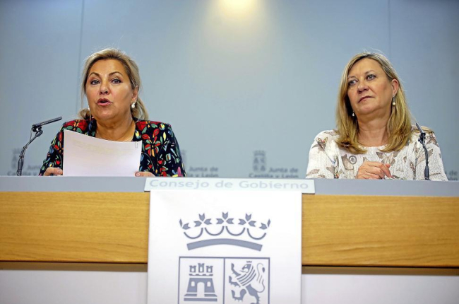 La vicepresidenta, Rosa Valdeón, y la consejera de Economía, Pilar del Olmo.-ICAL