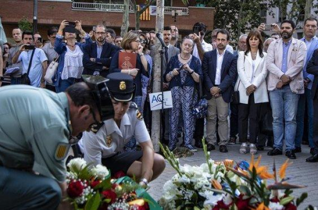 Homenaje a las víctimas del atentado de Hipercor en Barcelona.-EL PERIÓDICO