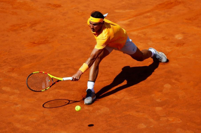 Rafael Nadal, en Roma, durante la semifinal contra Novak Djokovic.-/ TONY GENTILE (REUTERS)