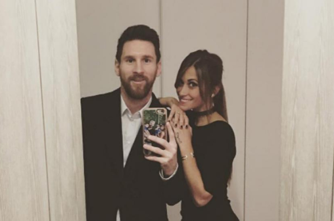 Messi y su mujer, Antonella, en una imagen de Instagram.-