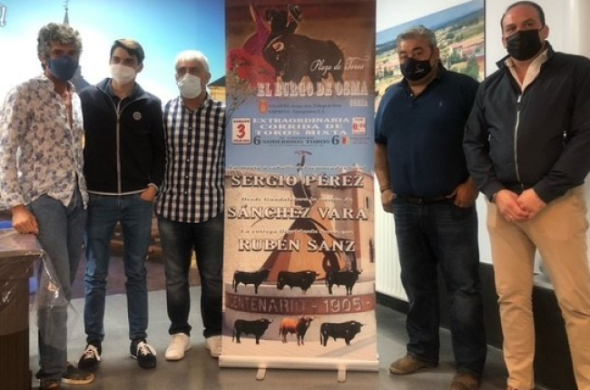 La presentación tuvo lugar ayer en la villa.-HDS