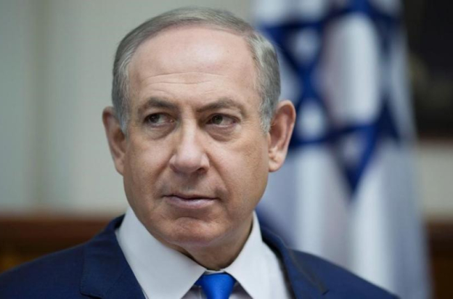 Binyamin Netanyahu en una reunión de su gabinete de Gobierno.-ABIR SULTAN