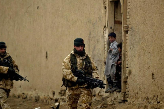 Soldados británicos en Afganistán.-/ AP / RAFIQ MAQBOOL