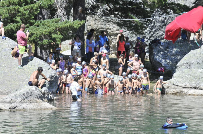 Los nadadores se encontrarán con altas temperaturas en el paraje de la Laguna Negra.-Valentín Guisande