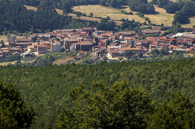 Vista de Covaleda.-MARIO TEJEDOR