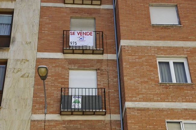 Viviendas en venta en Soria, en una imagen de archivo.-VALENTÍN GUISANDE