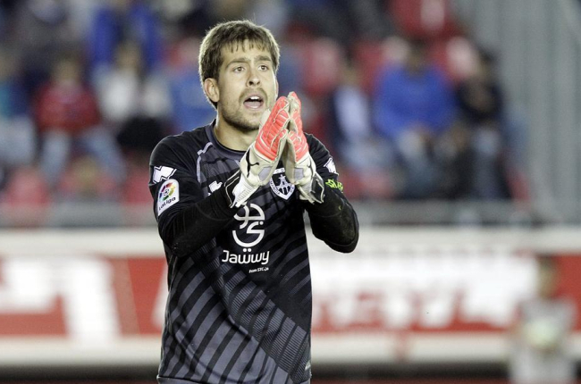 Aitor fue pieza básica la temporada pasada al frente de la portería del Numancia.-Luis Ángel Tejedor