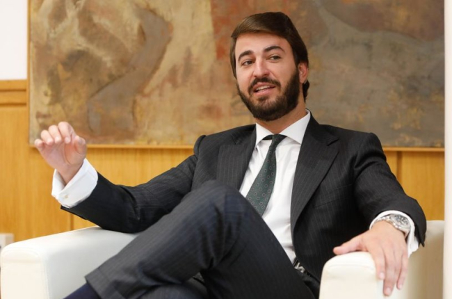 El vicepresidente de la Junta de Castilla y León, Juan García-Gallardo, durante un momento de la entrevista. J.M. Lostau