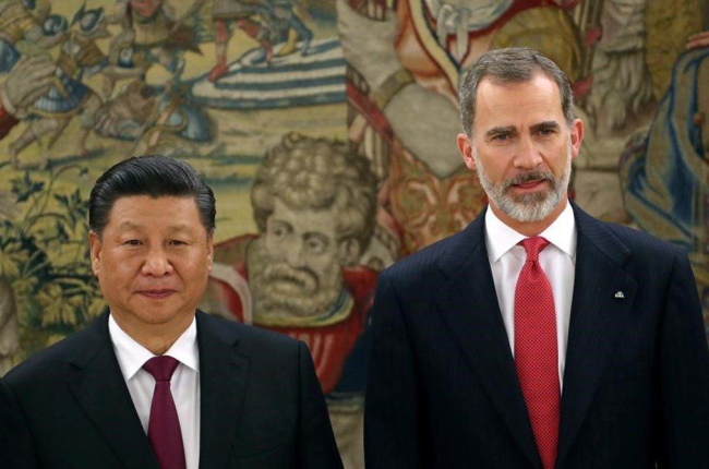 El presidente chino se reúne con Felipe VI a su llegada a España-