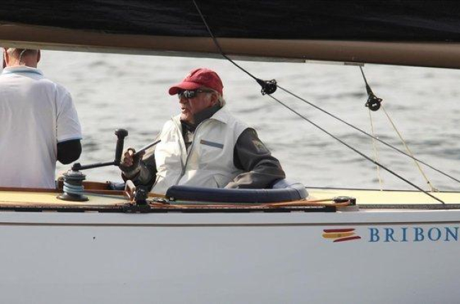 Juan Carlos I, en el ’Bribón’, este jueves.-EPA / PEKKA SIPOLA
