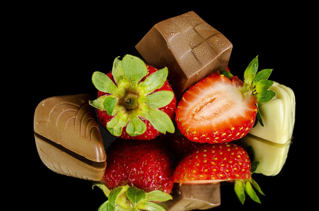 Fresas y chocolate, dos alimentos considerados tradicionalmente como afrodisíacos. HDS