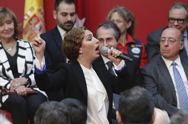 La cantaora Estrella Morente ha pedido "diálogo" a los políticos durante la celebración de los actos del Dos de Mayo en la Comunidad de Madrid.-EFE