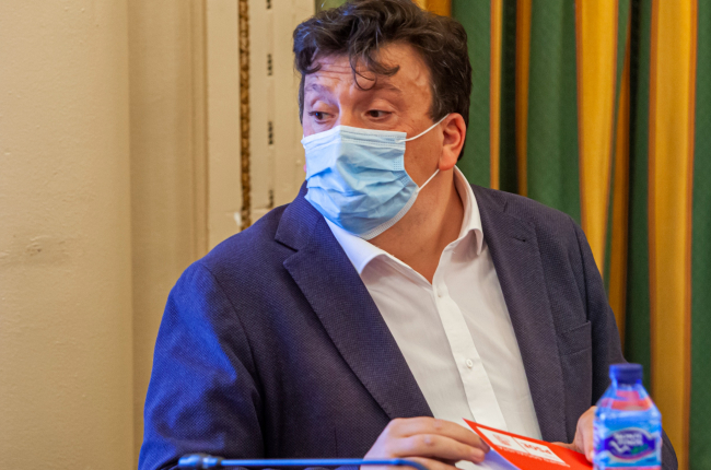 Jesús Cedazo, alcalde de Almazán.-MARIO TEJEDOR