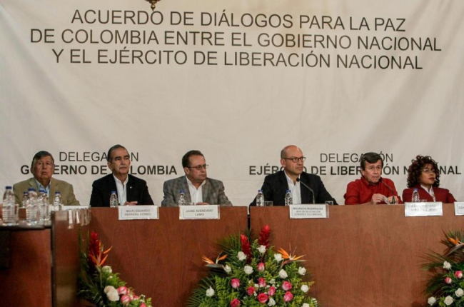 Santos anuncia el comienzo de negociaciones de paz con el ELN