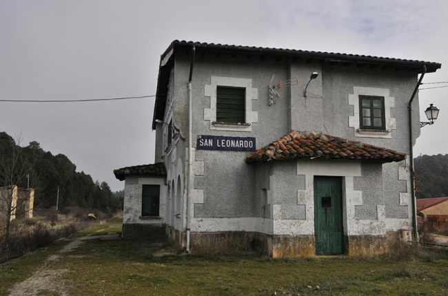 Estación de tren de San Leonardo-V. Guisande