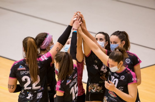 Cañada Real patrocina al equipo senior femenino. HDS