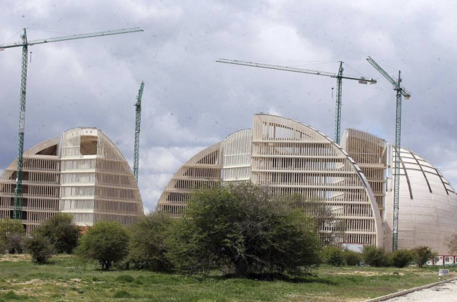 Construcción de las Cúpulas de las energía en la Ciudad del Medio Ambiente-Efe