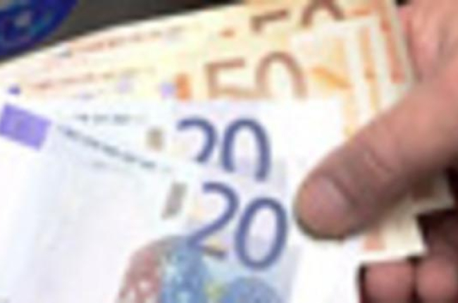 Billetes de euro.-