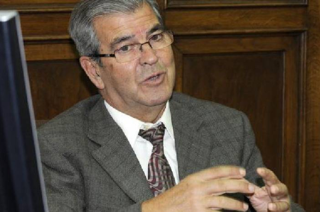 Vicente Ripa, subdelegado del Gobierno, sufrió un ictus isquémico en el mediodía del 3 de junio. / VALENTÍN GUISANDE-