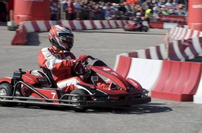 El piloto finalndés de Fórmula 1 de Ferrari Kimmi Raikkkonen en un evento de karting en Helsinki este martes-REUTERS / MARKKU ULANDER